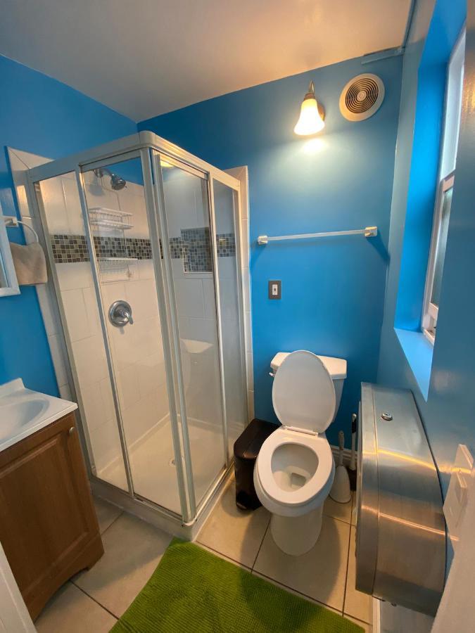 Small Private La Bedroom W Wifi - Private Fridge - Ac Near Usc - Exposition Park - Usc Memorial Coliseum - Banc Of California Bmo Stadium - Downtown Angeles Dtla - Of Southern California Usc!!! * Los Angeles