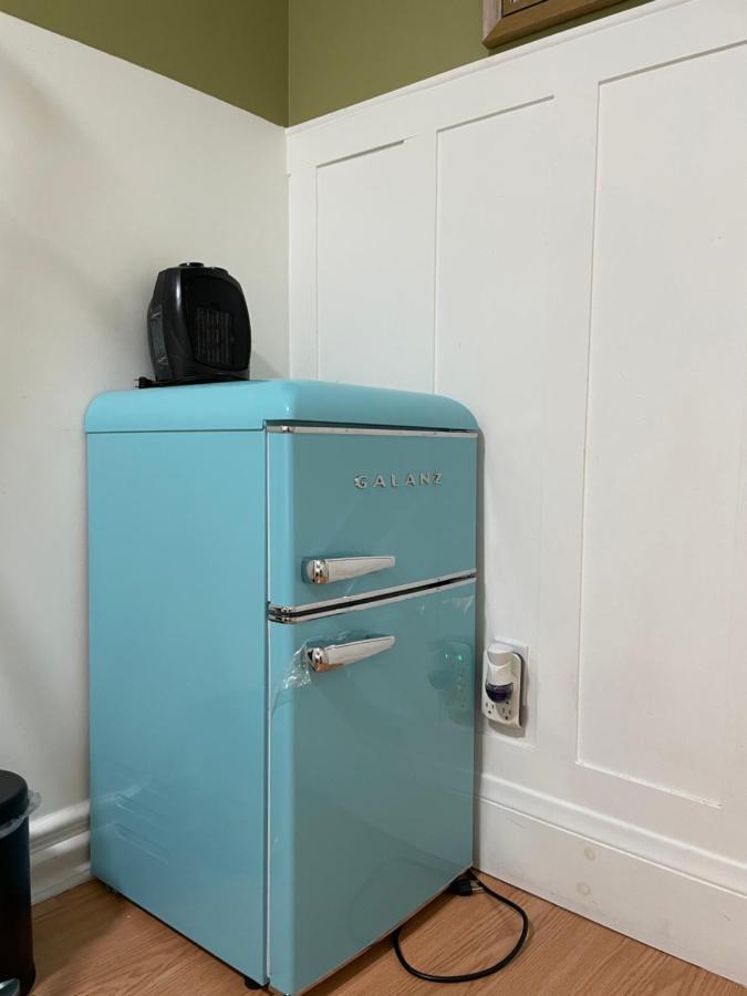Séjour chez l'habitant Small Private La Bedroom W Wifi - Private Fridge - Ac Near Usc - Exposition Park - Usc Memorial Coliseum - Banc Of California Bmo Stadium - Downtown Angeles Dtla - Of Southern California Usc!!! *