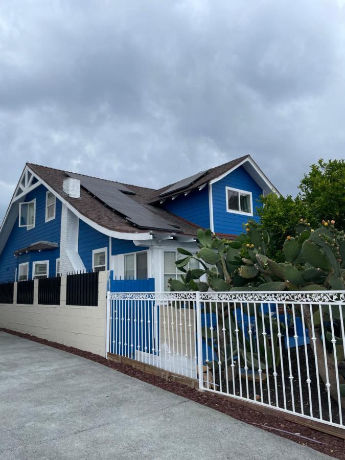 Séjour chez l'habitant Small Private La Bedroom W Wifi - Private Fridge - Ac Near Usc - Exposition Park - Usc Memorial Coliseum - Banc Of California Bmo Stadium - Downtown Angeles Dtla - Of Southern California Usc!!! Los Angeles
