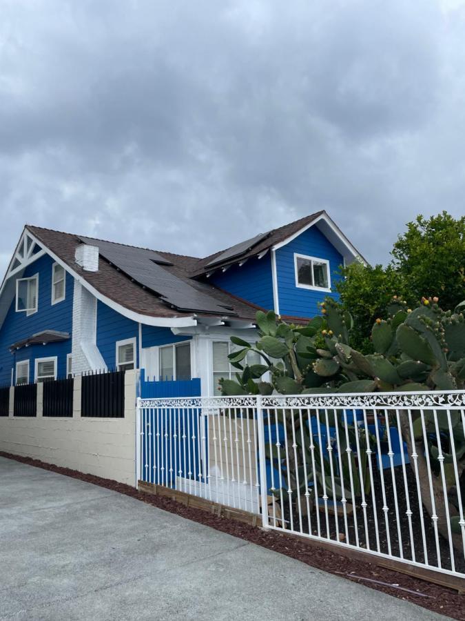 Small Private La Bedroom W Wifi - Private Fridge - Ac Near Usc - Exposition Park - Usc Memorial Coliseum - Banc Of California Bmo Stadium - Downtown Angeles Dtla - Of Southern California Usc!!!