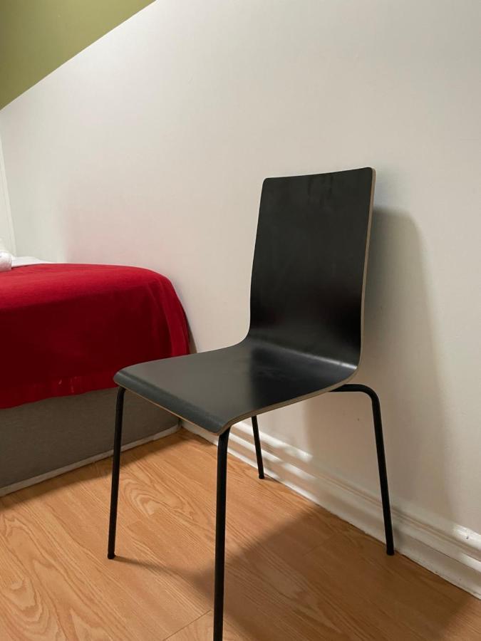 Small Private La Bedroom W Wifi - Private Fridge - Ac Near Usc - Exposition Park - Usc Memorial Coliseum - Banc Of California Bmo Stadium - Downtown Angeles Dtla - Of Southern California Usc!!! Séjour chez l'habitant *